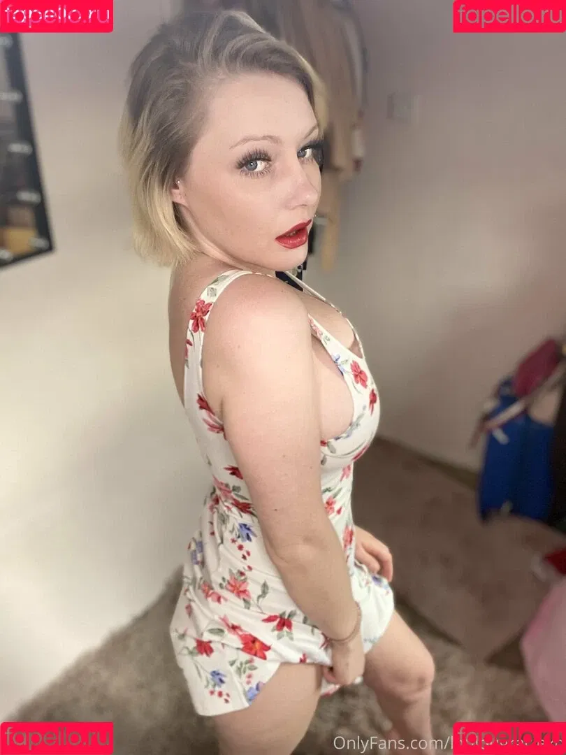 loumonrow Onlyfans Photo Gallery 