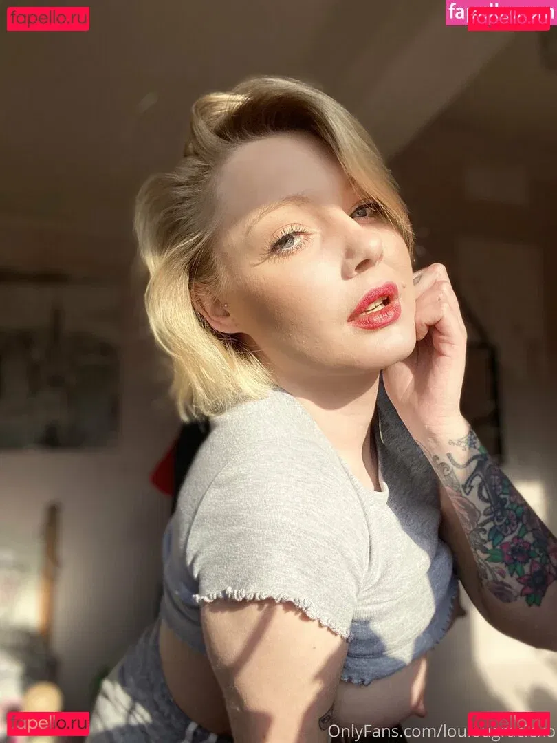 loumonrow Onlyfans Photo Gallery 