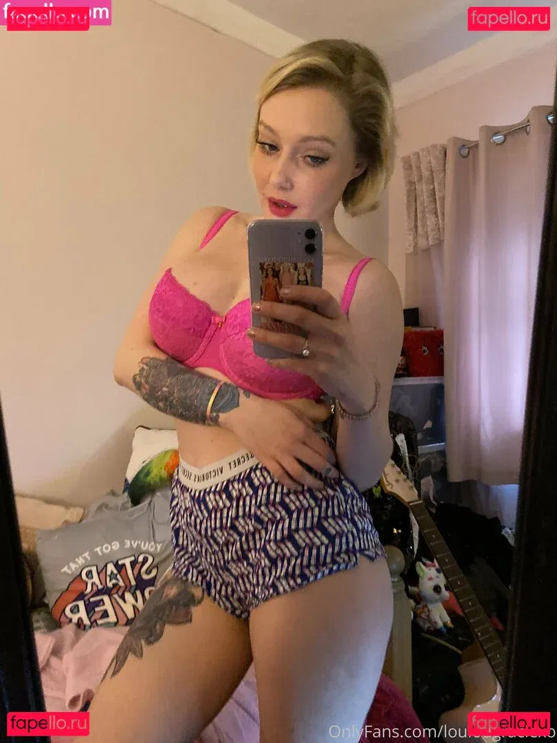 loumonrow Onlyfans Photo Gallery 