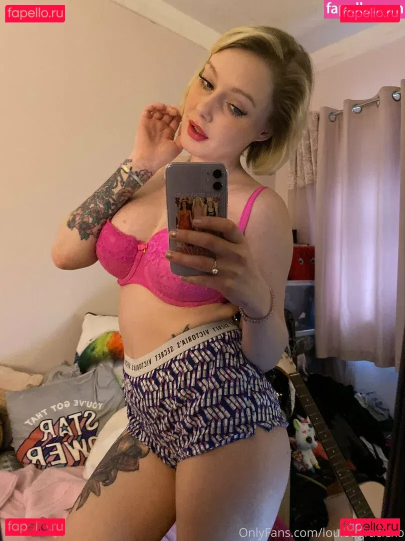 loumonrow Onlyfans Photo Gallery 