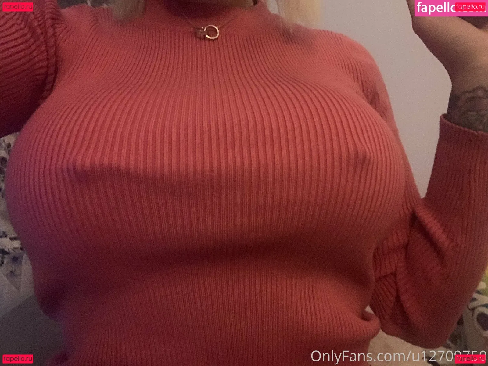 loumonrow Onlyfans Photo Gallery 