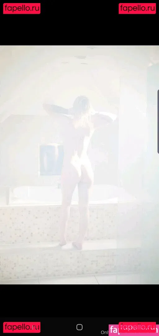 loumonrow Onlyfans Photo Gallery 