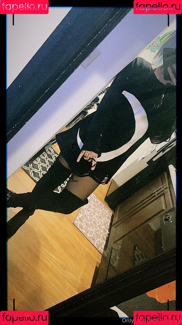 undersiegexo Onlyfans Photo Gallery 