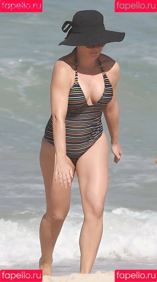 Regiane Alves Onlyfans Photo Gallery 