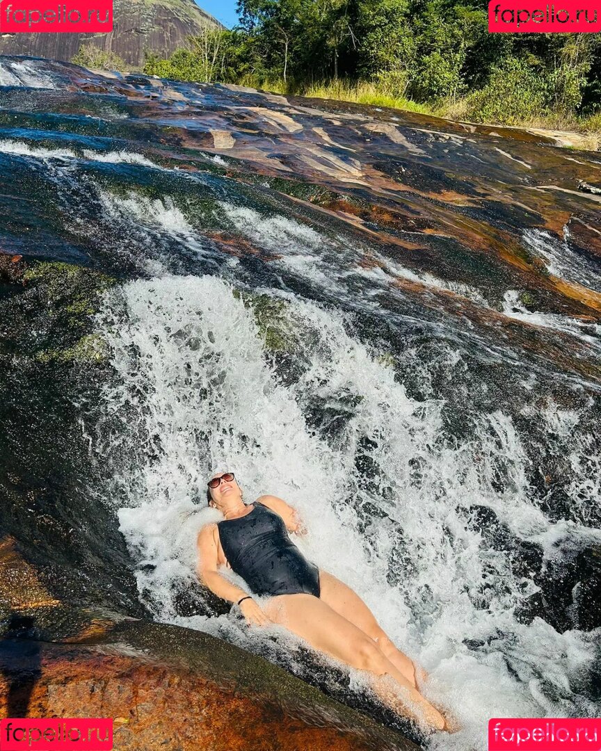 Regiane Alves Onlyfans Photo Gallery 