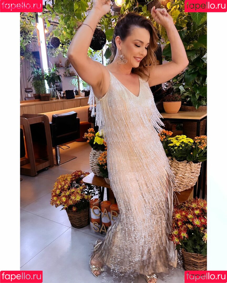 Regiane Alves Onlyfans Photo Gallery 