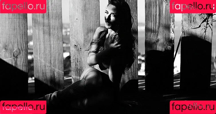 Nicole Bahls Onlyfans Photo Gallery 