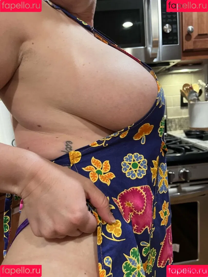Wifeydoingthingz Onlyfans Photo Gallery 