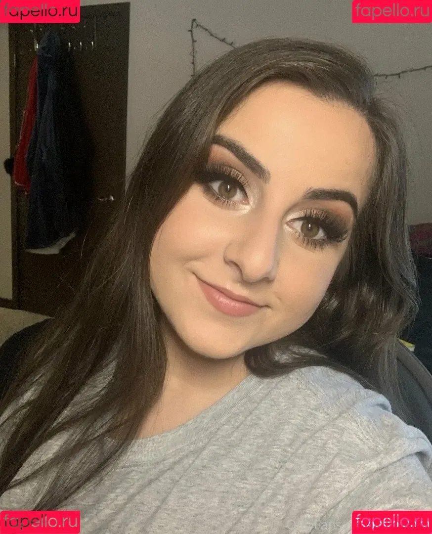 Sara Hart Onlyfans Photo Gallery 