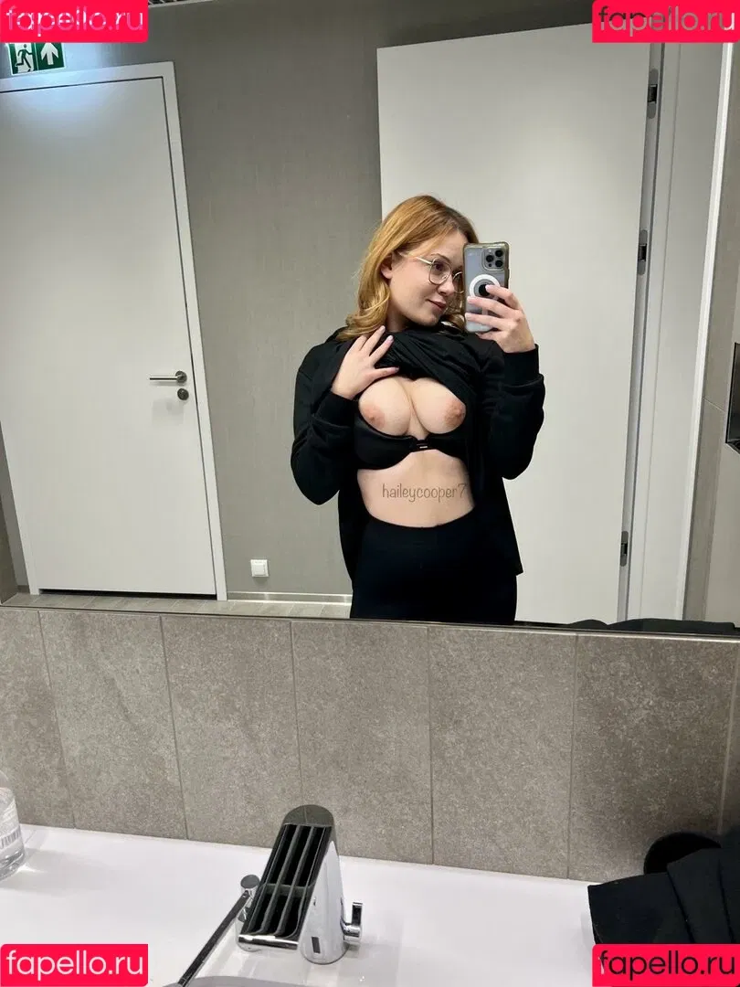 Hailey Cooper Onlyfans Photo Gallery 