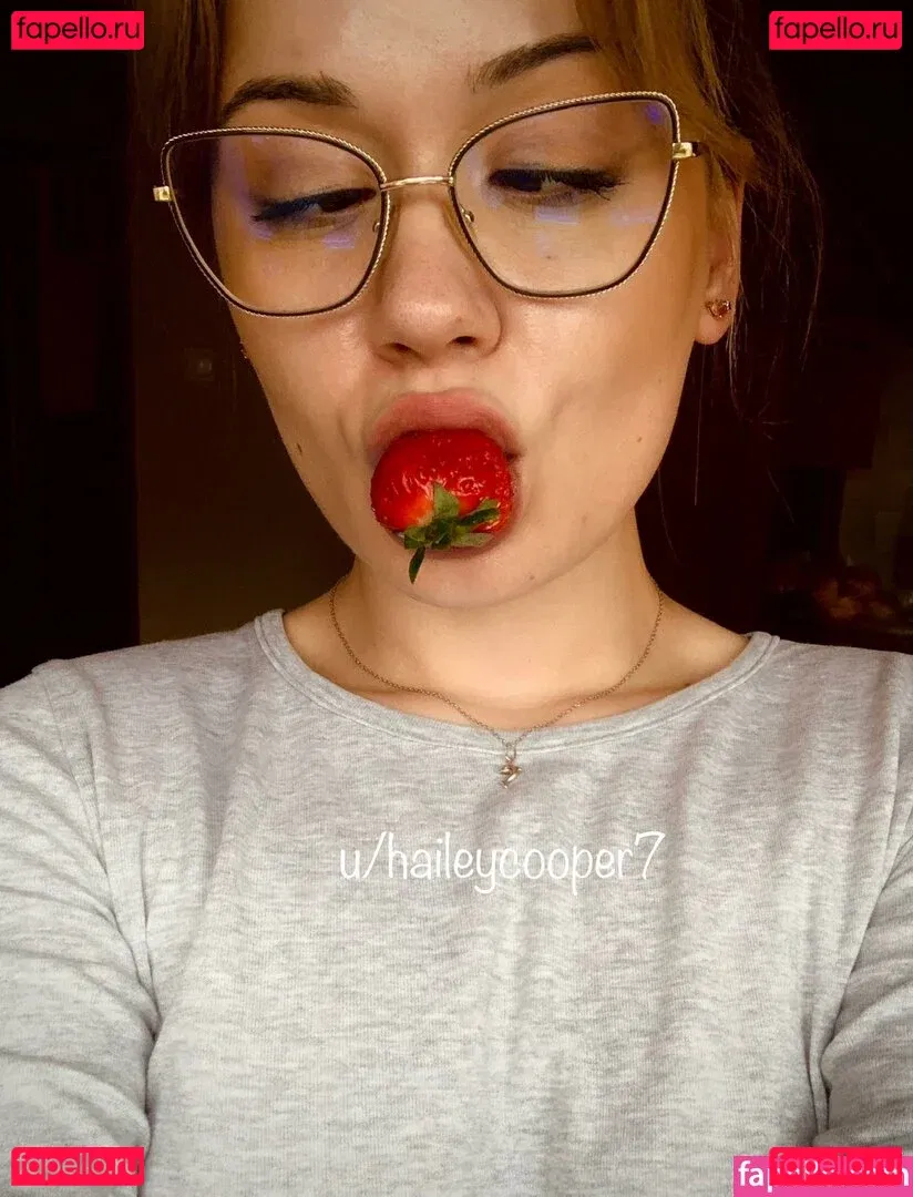 Hailey Cooper Onlyfans Photo Gallery 