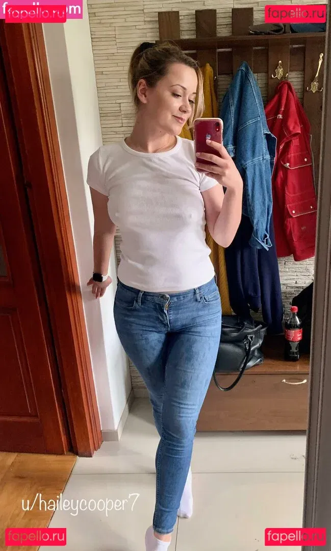 Hailey Cooper Onlyfans Photo Gallery 