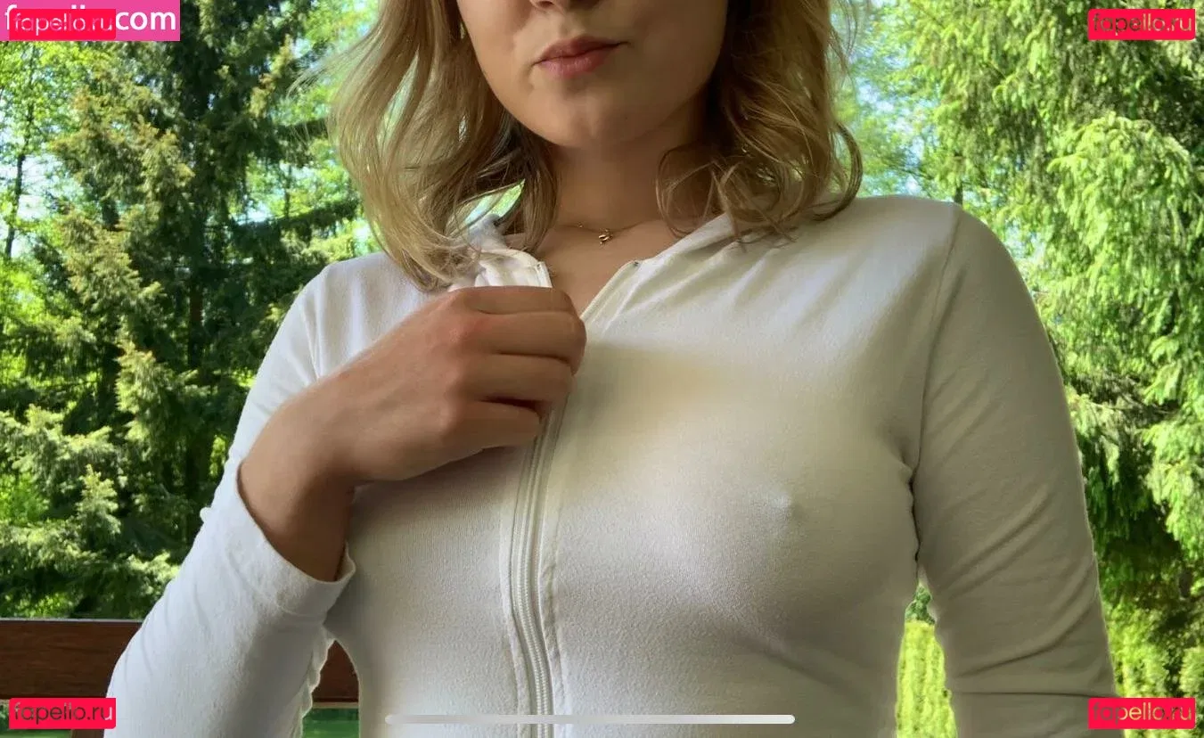 Hailey Cooper Onlyfans Photo Gallery 