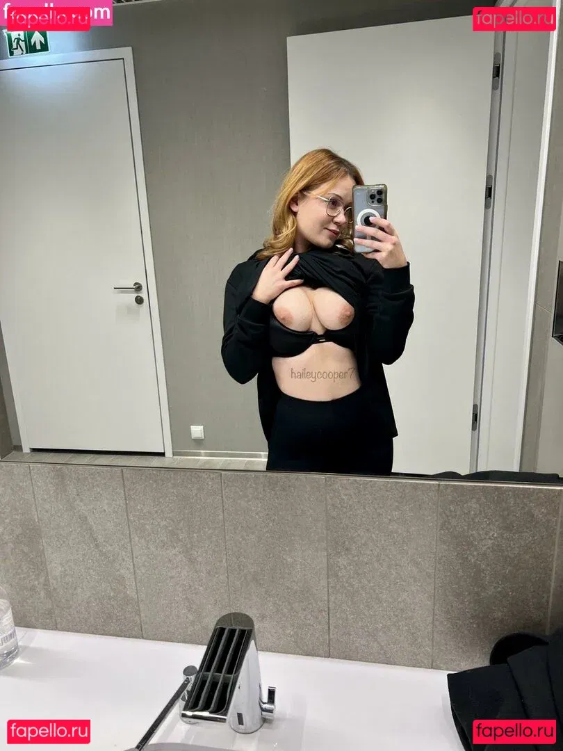 Hailey Cooper Onlyfans Photo Gallery 