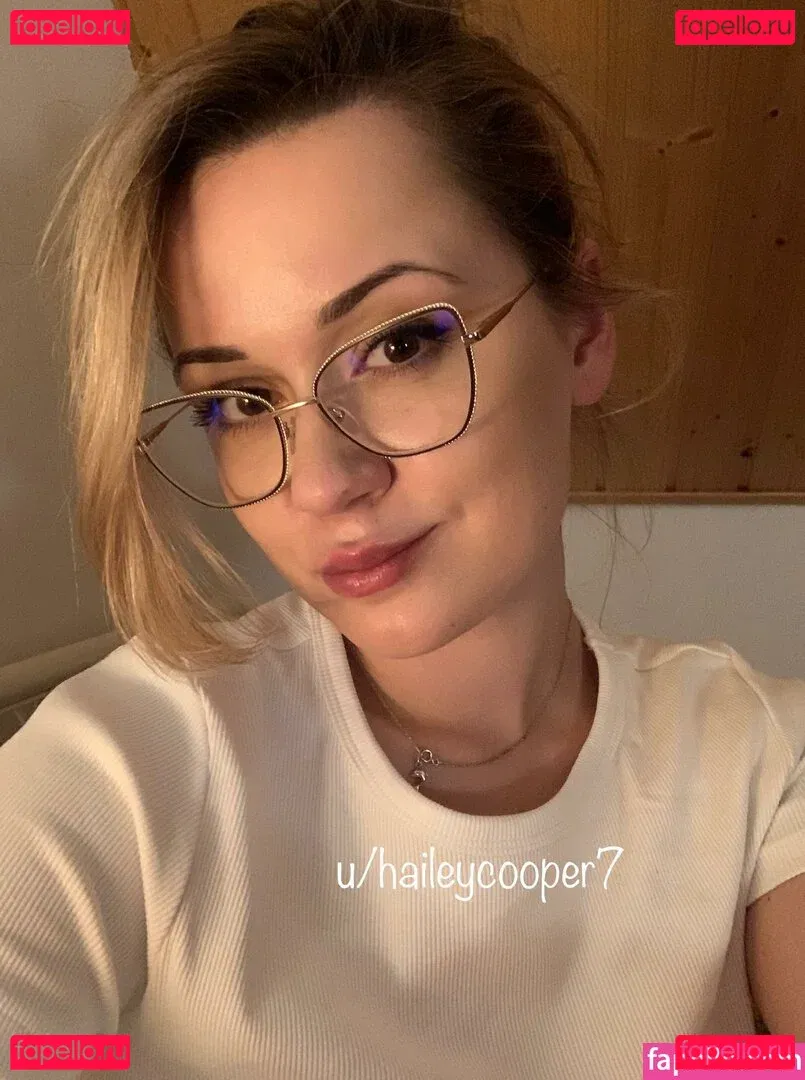 Hailey Cooper Onlyfans Photo Gallery 