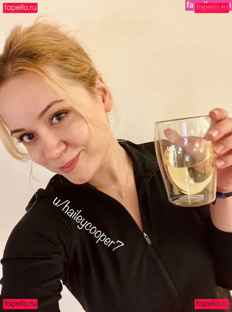 Hailey Cooper Onlyfans Photo Gallery 