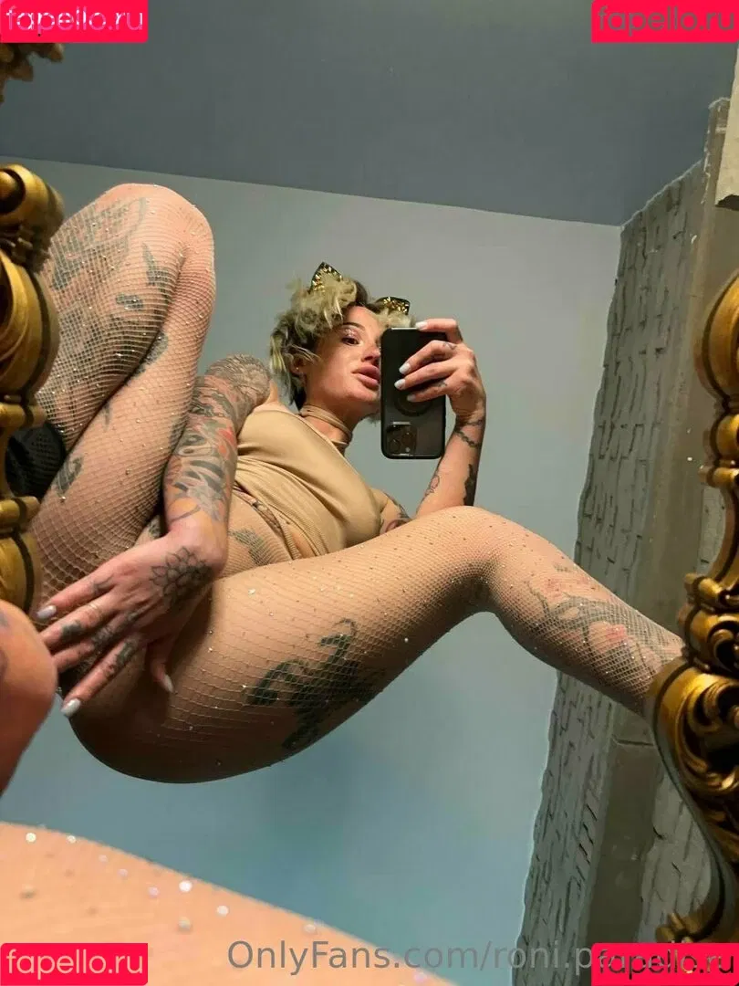 roni.paradise Onlyfans Photo Gallery 