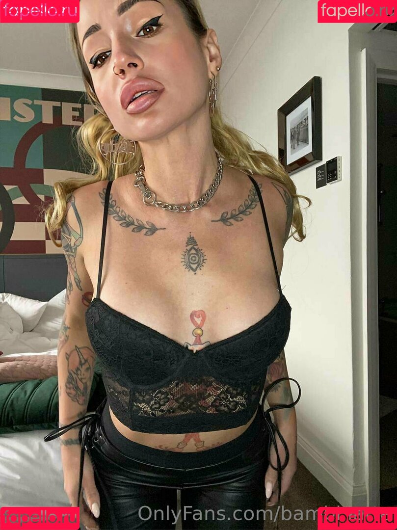 roni.paradise Onlyfans Photo Gallery 