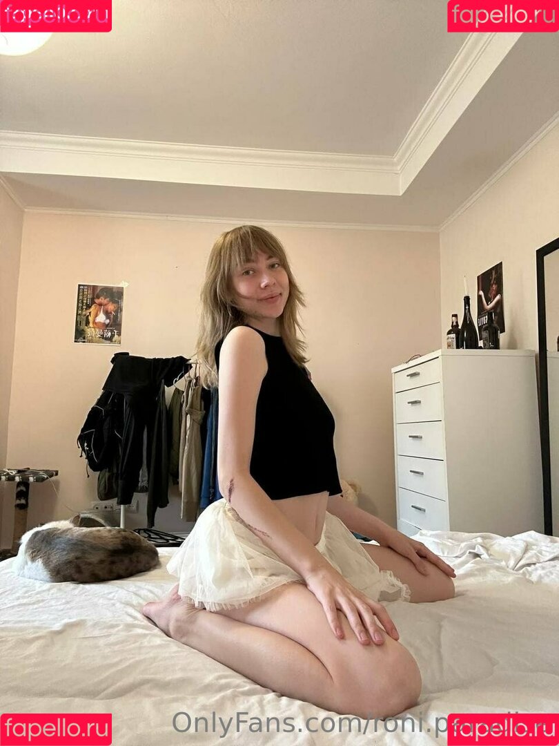 roni.paradise Onlyfans Photo Gallery 