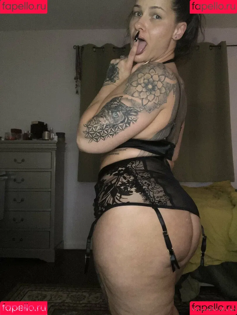 mshollywood100 Onlyfans Photo Gallery 
