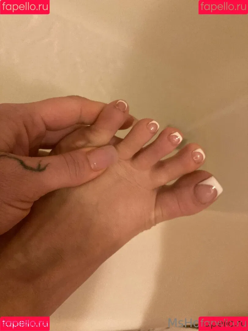mshollywood100 Onlyfans Photo Gallery 