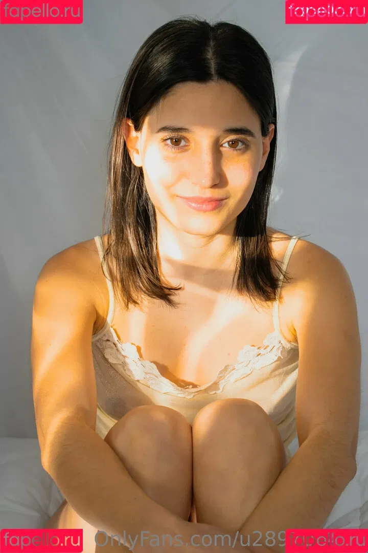 mollypeachess Onlyfans Photo Gallery 