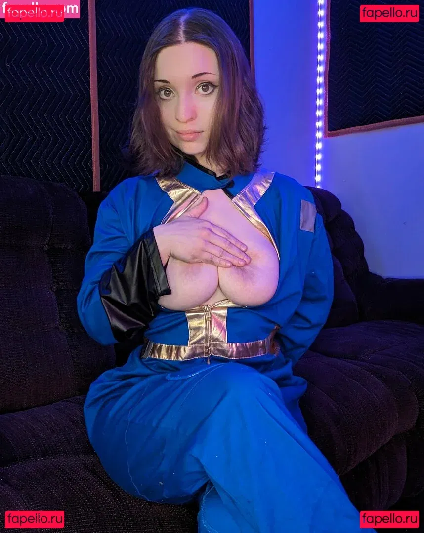 itsmintsalad Onlyfans Photo Gallery 