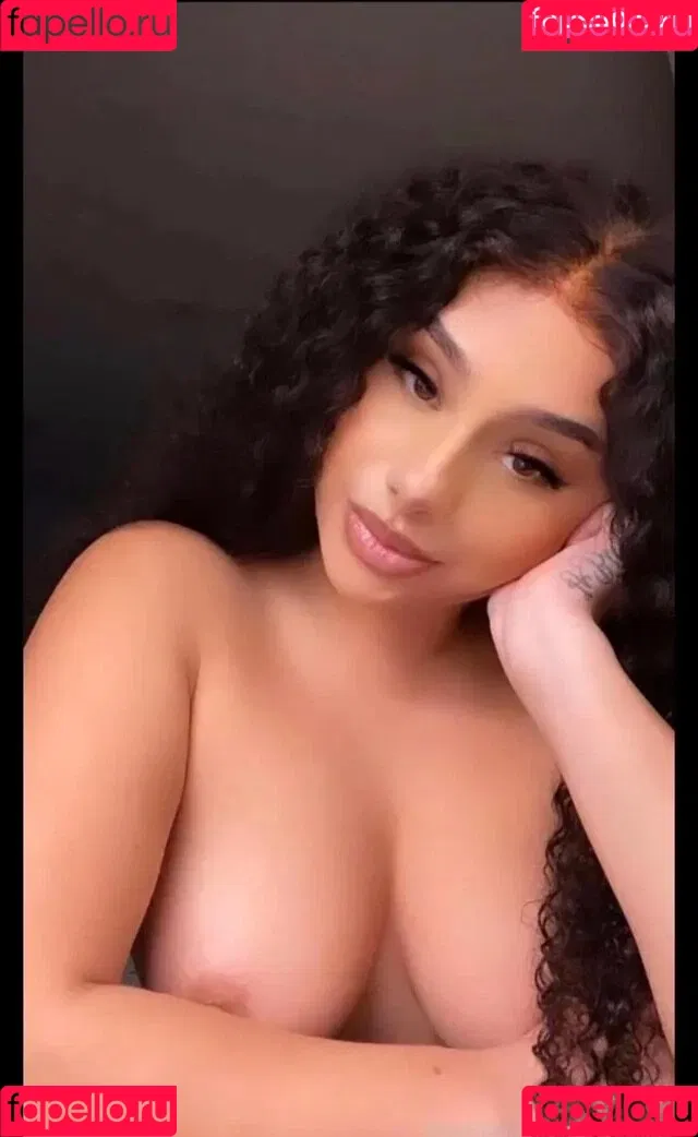 frostedaliine Onlyfans Photo Gallery 