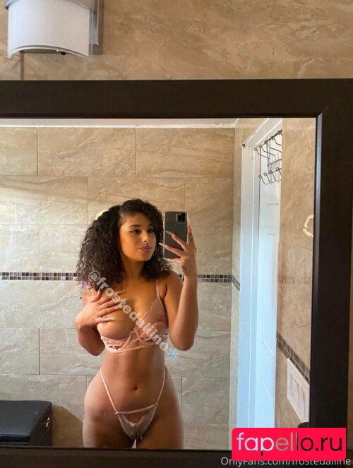 frostedaliine Nude Onlyfans Photo 29