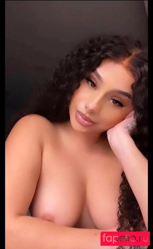 frostedaliine Nude Onlyfans Photo 26