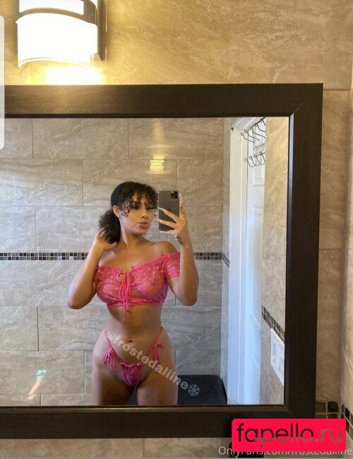 frostedaliine Nude Onlyfans Photo 18