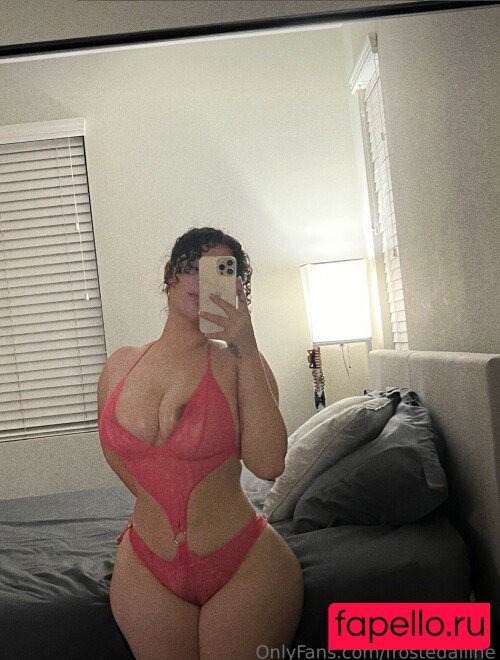 frostedaliine Nude Onlyfans Photo 6