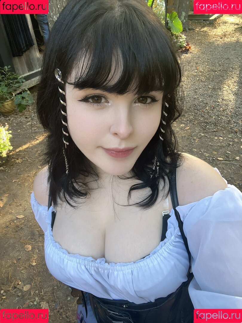 itsarice Onlyfans Photo Gallery 