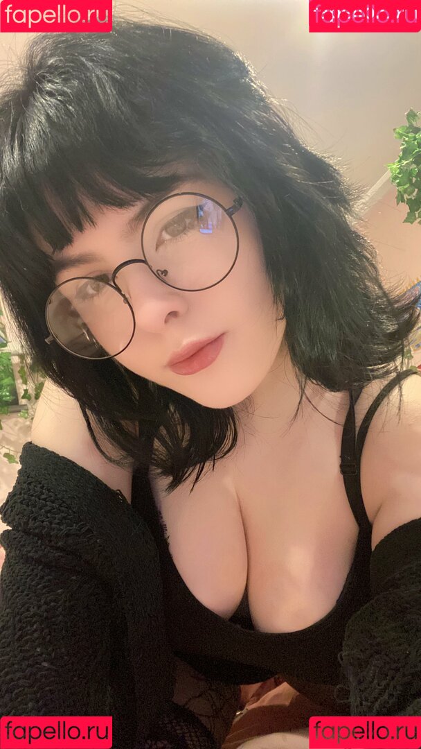 itsarice Onlyfans Photo Gallery 