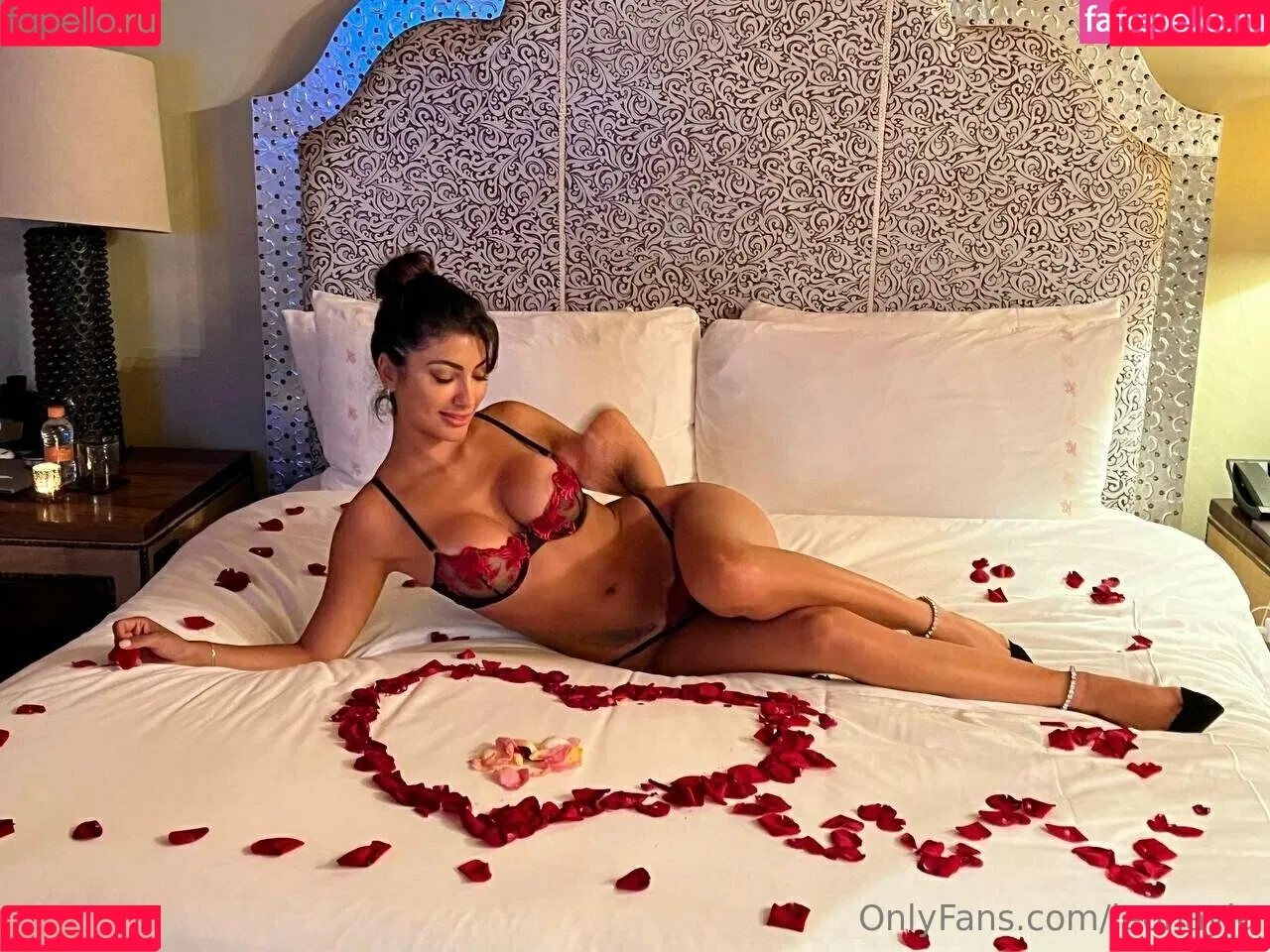 leonayla Onlyfans Photo Gallery 