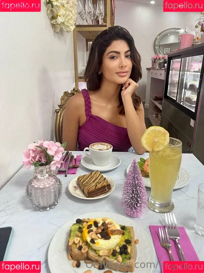 leonayla Onlyfans Photo Gallery 