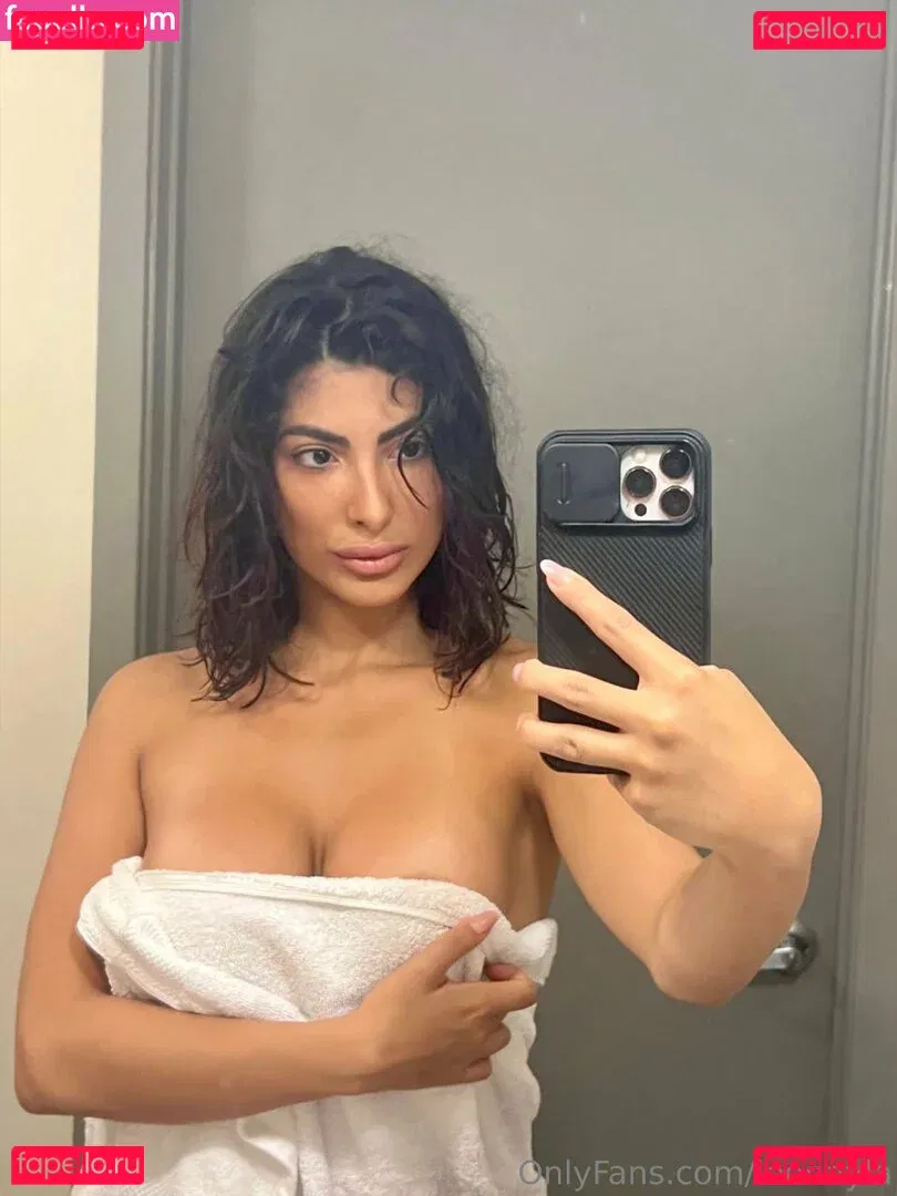 leonayla Onlyfans Photo Gallery 