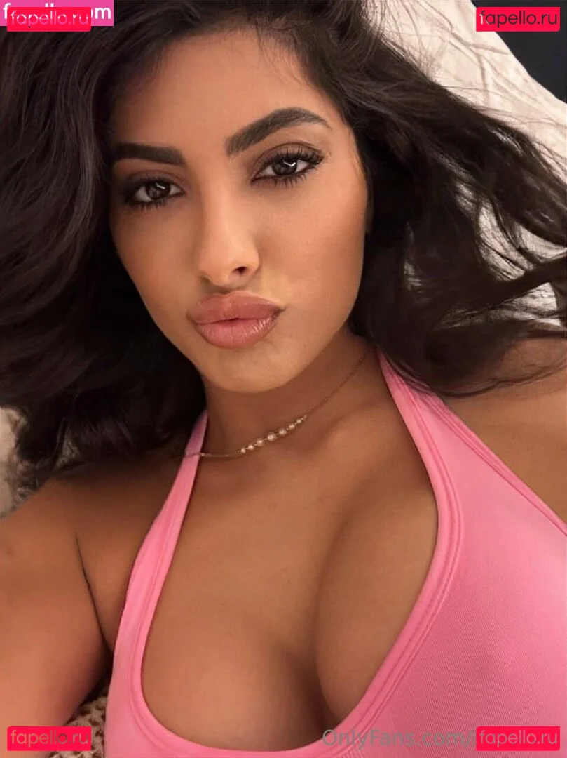 leonayla Onlyfans Photo Gallery 