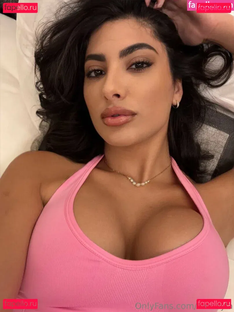 leonayla Onlyfans Photo Gallery 