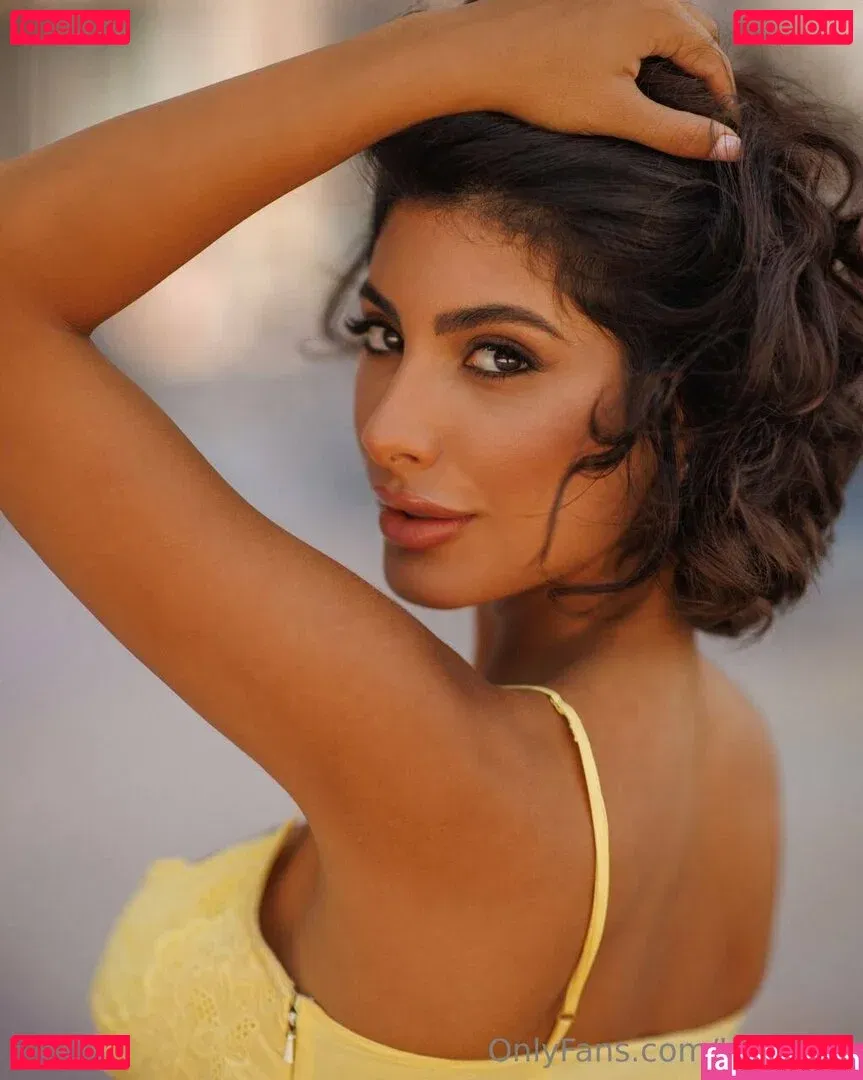 leonayla Onlyfans Photo Gallery 