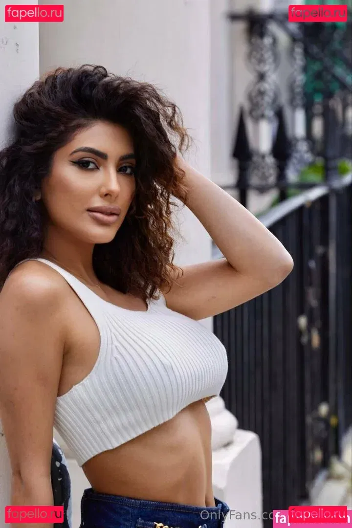 leonayla Onlyfans Photo Gallery 