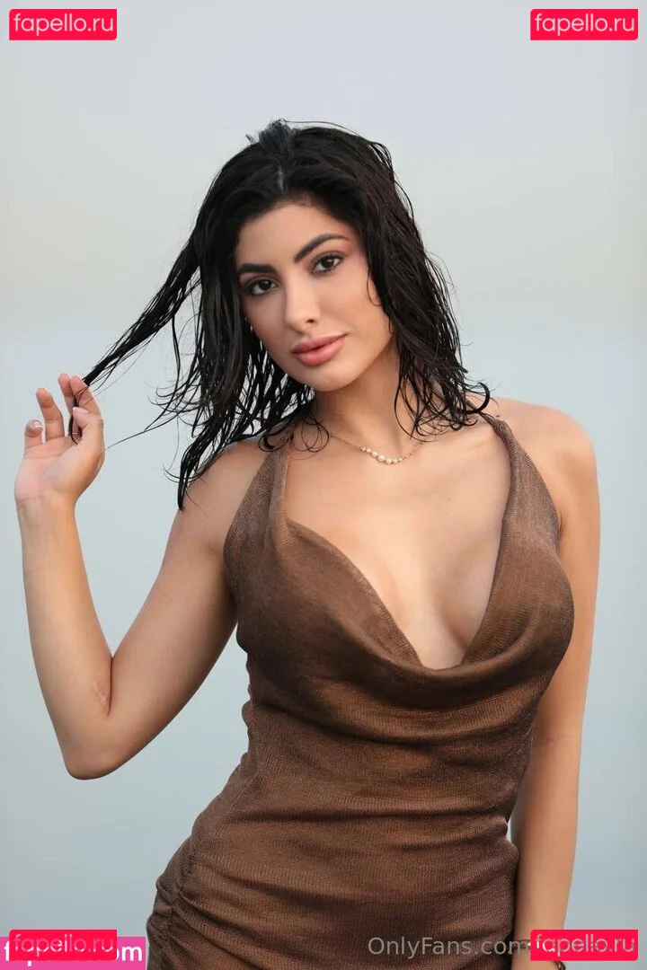 leonayla Onlyfans Photo Gallery 