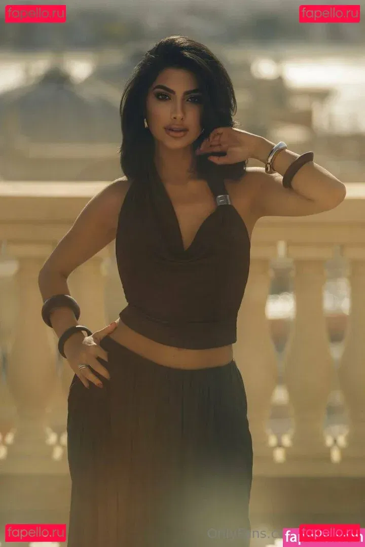 leonayla Onlyfans Photo Gallery 