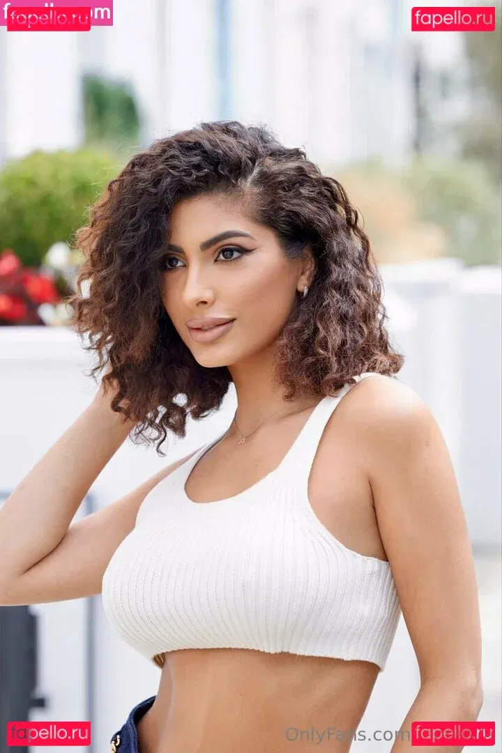 leonayla Onlyfans Photo Gallery 