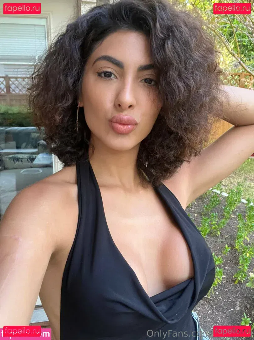 leonayla Onlyfans Photo Gallery 