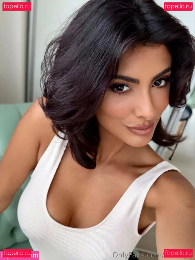 leonayla Onlyfans Photo Gallery 