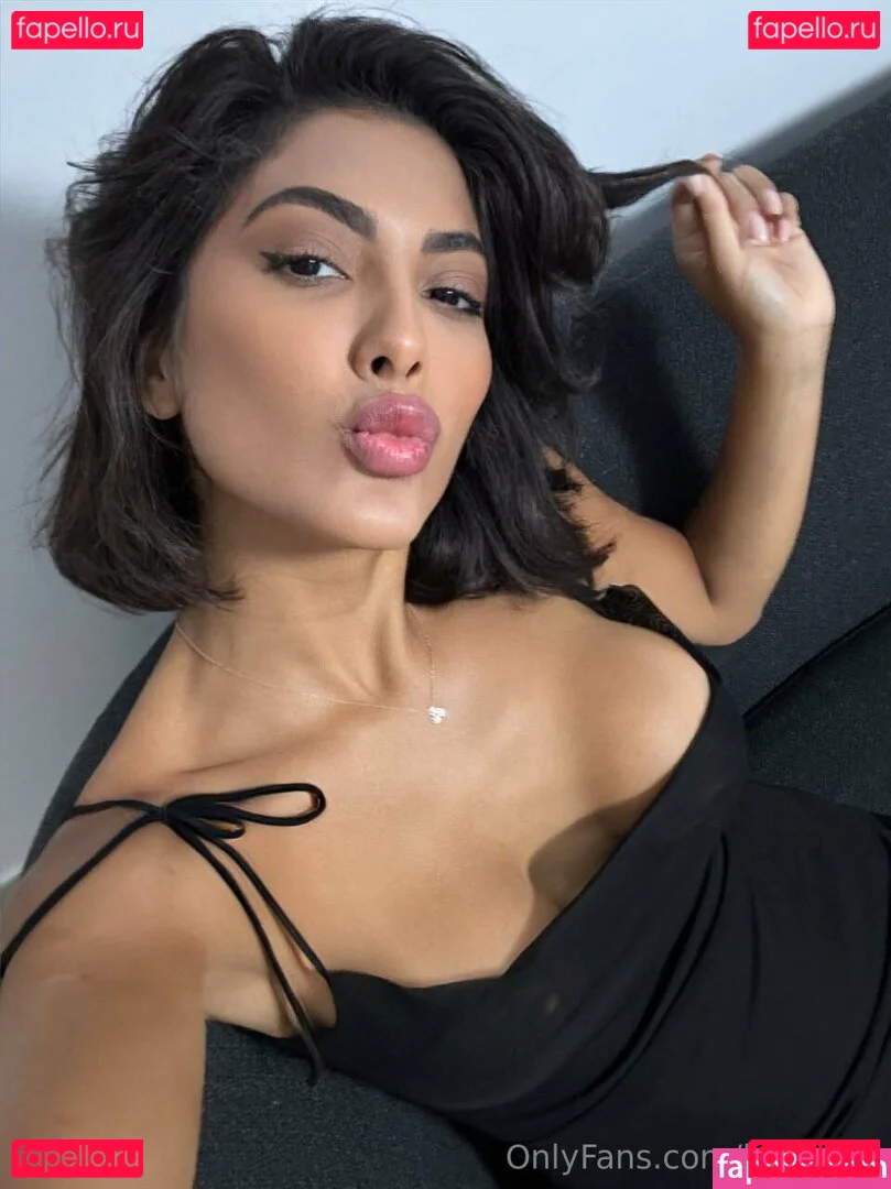 leonayla Onlyfans Photo Gallery 