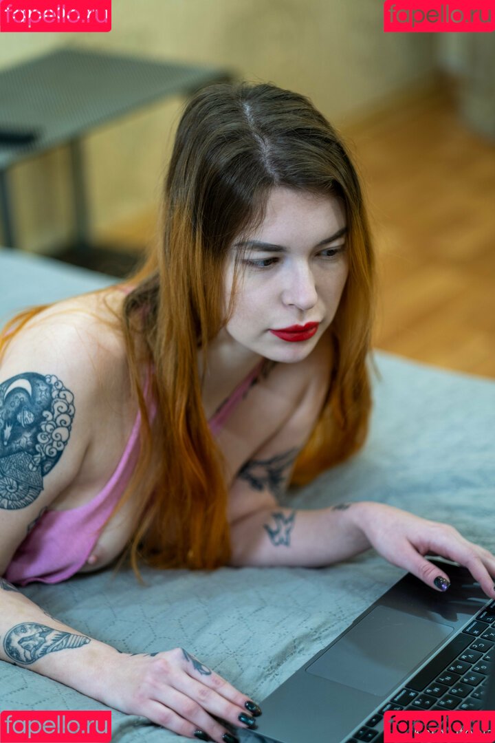 kate_utopiaa Onlyfans Photo Gallery 