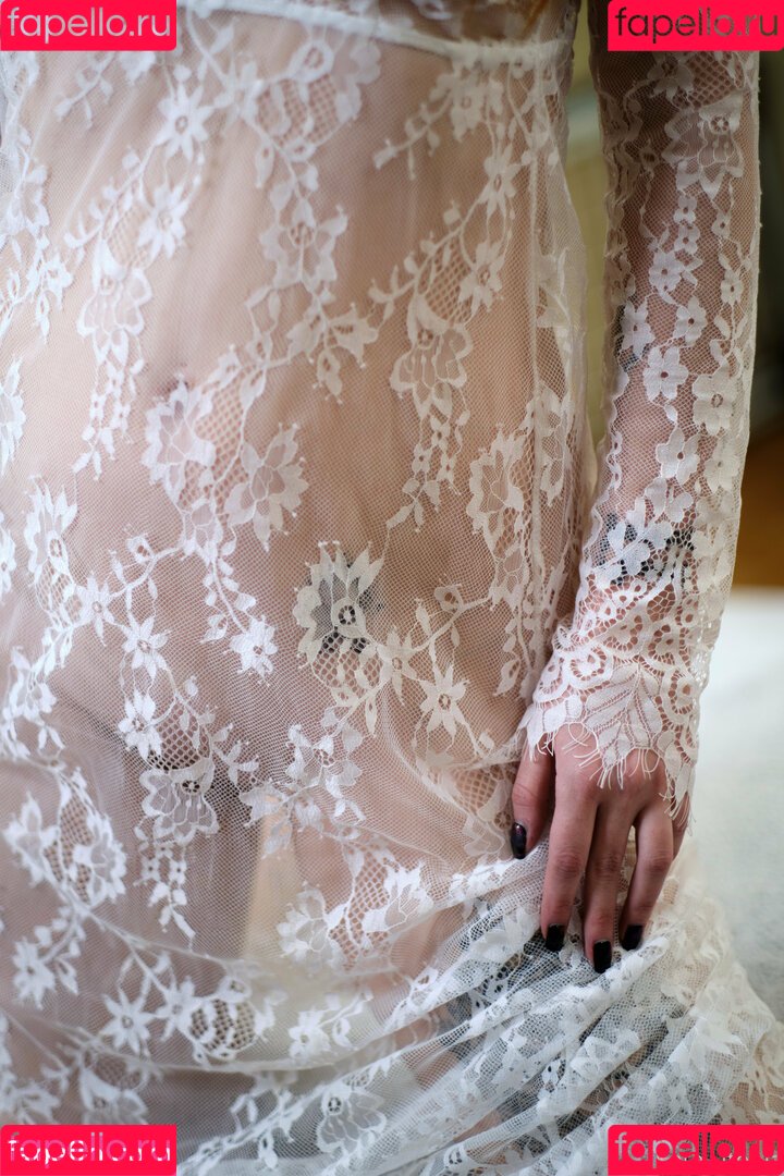 kate_utopiaa Onlyfans Photo Gallery 