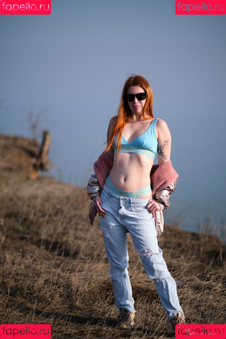 kate_utopiaa Onlyfans Photo Gallery 